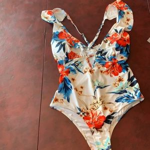 V-Neck, floral print, ruffled one piece swimsuit